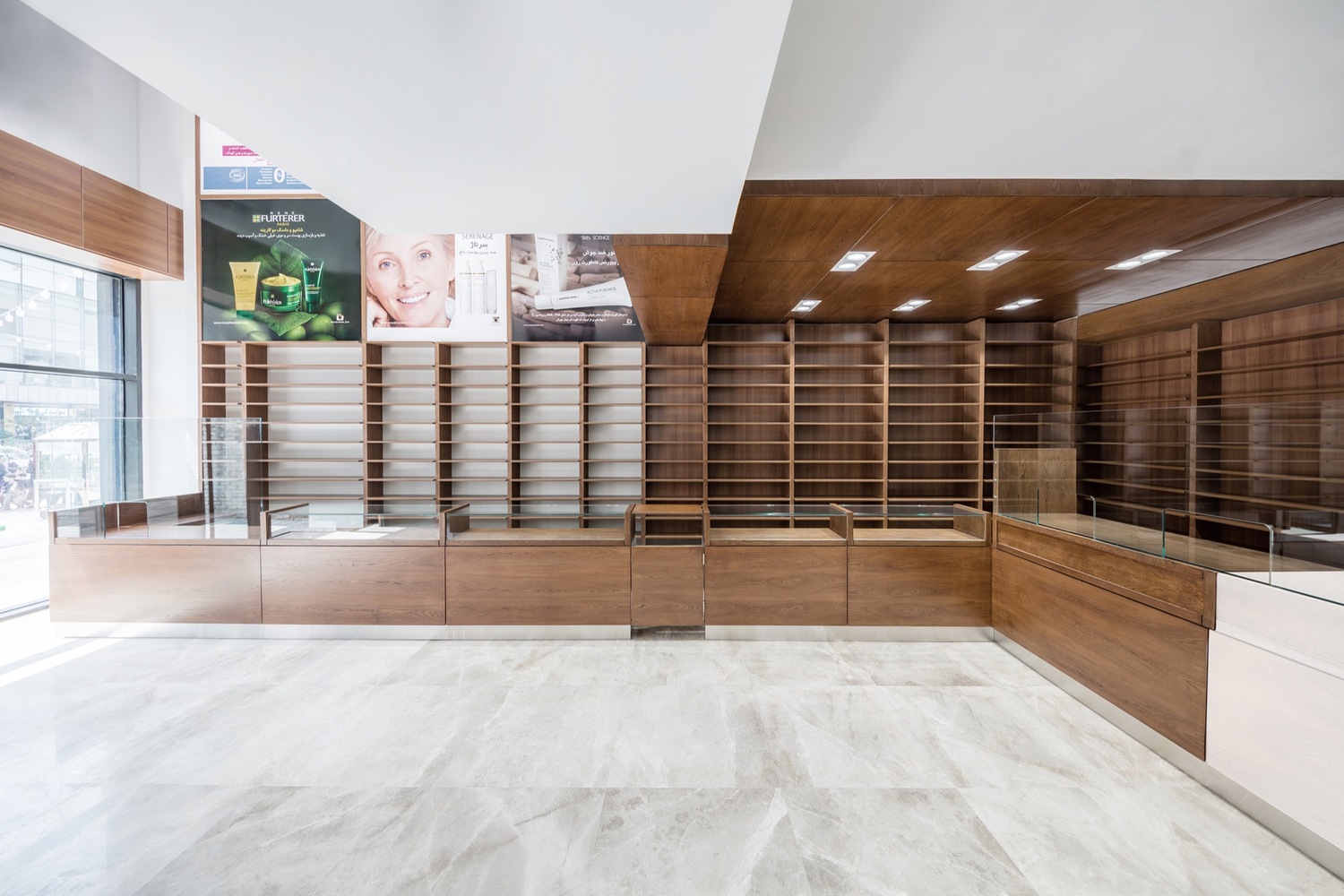 Navid Pharmacy-Led Architects