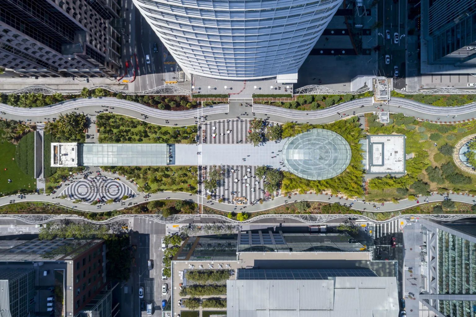 穿针引线：公共景观与城市空间