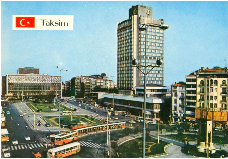 塔克西姆广场：伊斯坦布尔的建筑战场