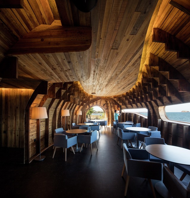 ȵϵCella Cella Bar by FCC Arquitectura