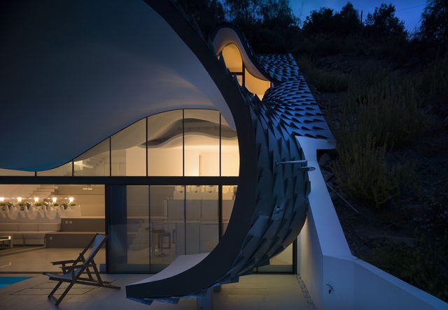 ϵĹסլ Casa del acantilado by GilBartolom Archit