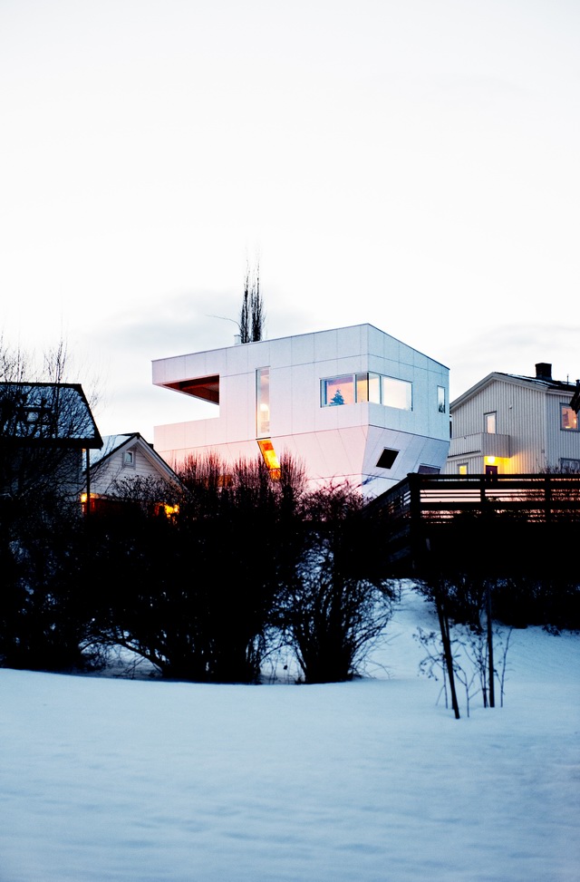 Ų¡ķPoliteסլ The Polite House by JVA