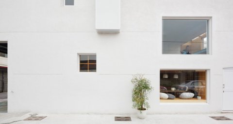 ̨һвסլĸ Mixed-Level Family Home by HAO De